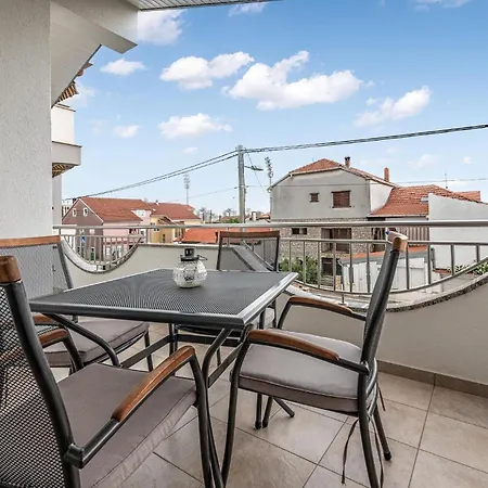2 Bedroom Lovely Apartment In Zadar * Zadar