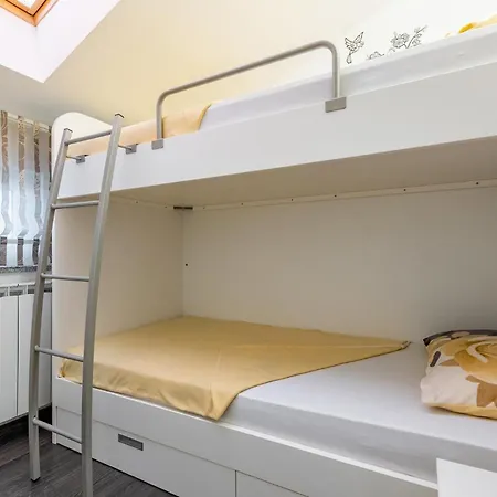 2 Bedroom Lovely Apartment In Zadar Apartment