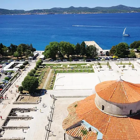 Apartment 2 Bedroom Lovely Apartment In Zadar *