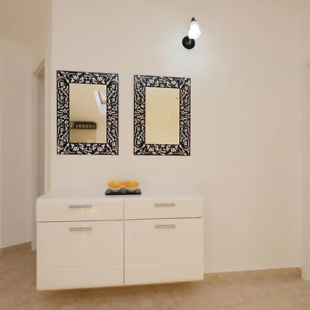 Apartment Hrvoja 05 Apartman *