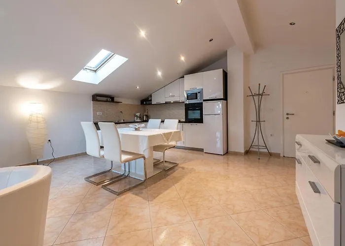 Apartment Apartment Hrvoja 05