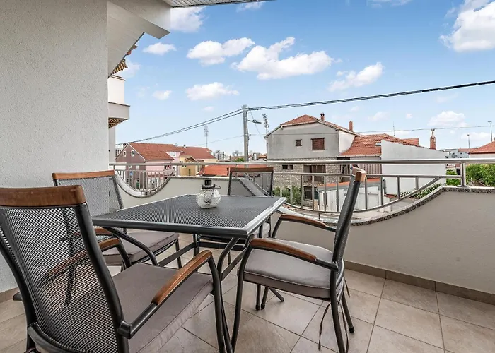 Apartment Hrvoja 05 * Zadar